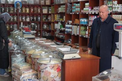 Van'da bahar geçişi aktarlara ilgiyi artırdı