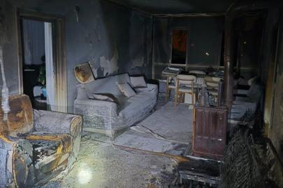 Van’da ev yangını