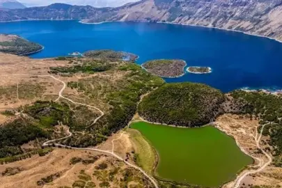Van'dan Nemrut Krater Gölü’nün korunması için çağrı