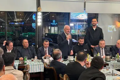 Vanlı isimler İstanbul’da iftarda bir araya geldi!