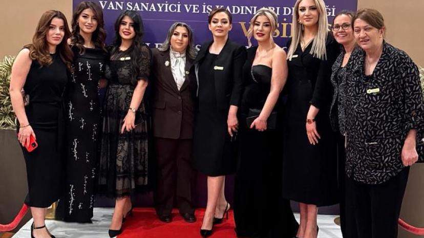 VASİKAD 5. Geleneksel Van Gecesini gerçekleştirdi