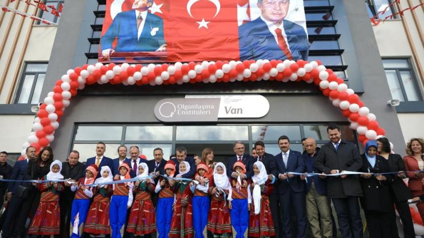 Bakan Tekin: "Bütün çocuklar özeldir"