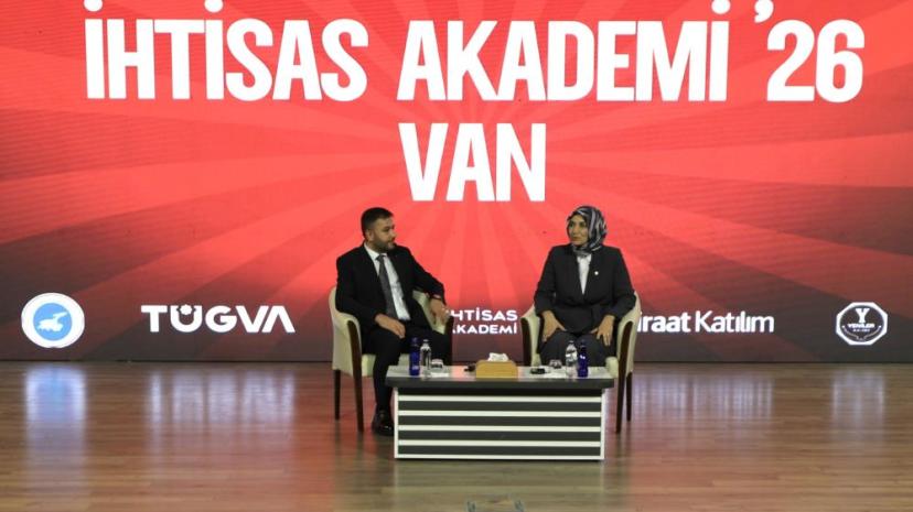 Bakan Yardımcısı Yiğitbaşı: "Cumhuriyet tarihindeki 10 kadın valinin 9'u Cumhurbaşkanımızın döneminde atandı"