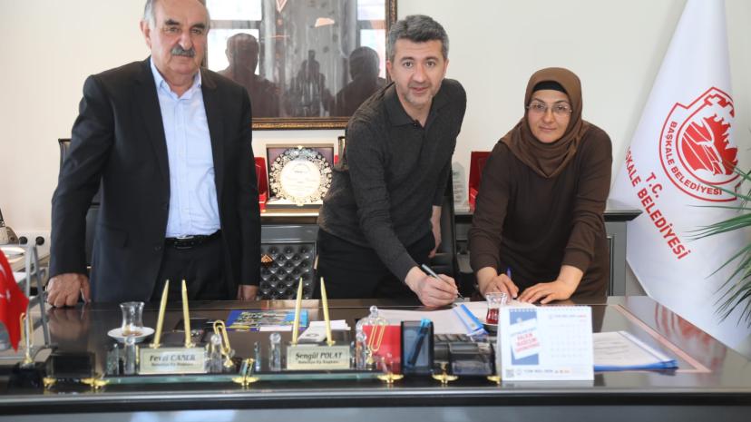 Başkale Belediyesi ile Harita Kadastro Mühendisleri Odası Arasında İş Birliği Protokolü İmzalandı