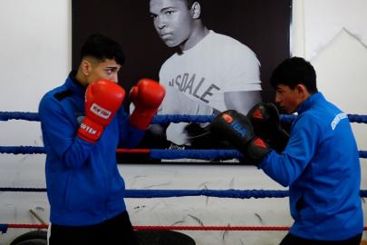 Edremit Belediyesi sporcusu Kurtay Şipal, olimpiyat yolunda Senegal’e gidiyor