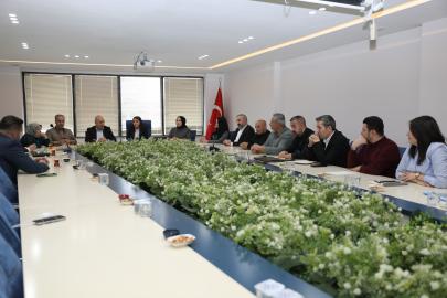 İpekyolu Belediyesi esnaf odalarının sorun ve sıkıntılarını dinledi