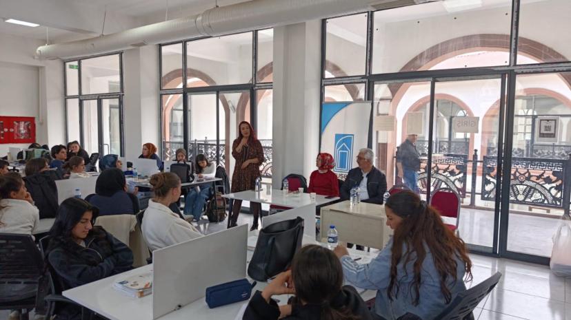 İstasyon Etüt Merkezi'nde ücretsiz deneme sınavı ve rehberlik hizmeti