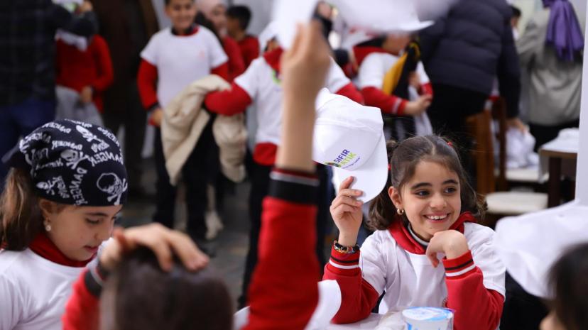 ÖĞRENCİLER SIFIR ATIK GÜNÜNDE MAMA ÜRETİM TESİSLERİNİ GEZDİ