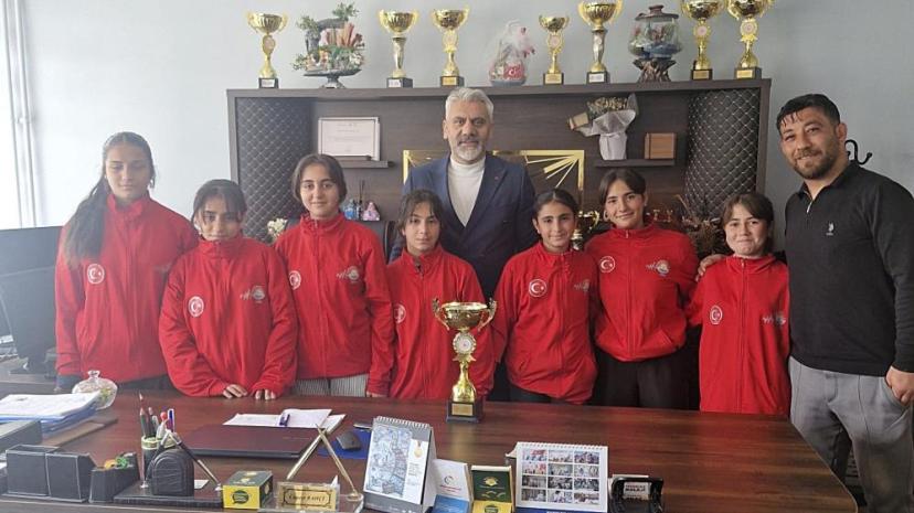 Süphan Ortaokulu öğrencilerinin bocce başarısı