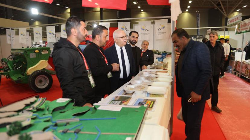 VAN BÜYÜKŞEHİR BELEDİYESİ TARIM FUARINDA YERİNİ ALDI