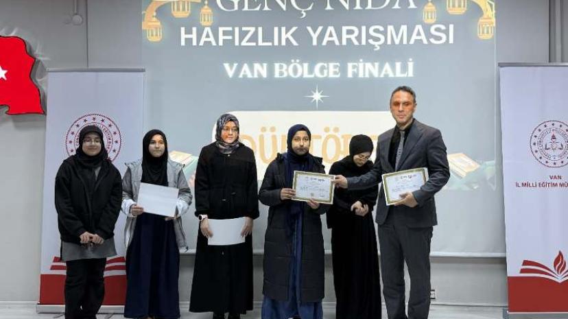 Van’da hafızlık yarışması bölge finali yapıldı