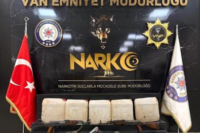 Van'da Uyuşturucu Operasyonu: 162 Kilo Asetik Anhidrit Ele Geçirildi