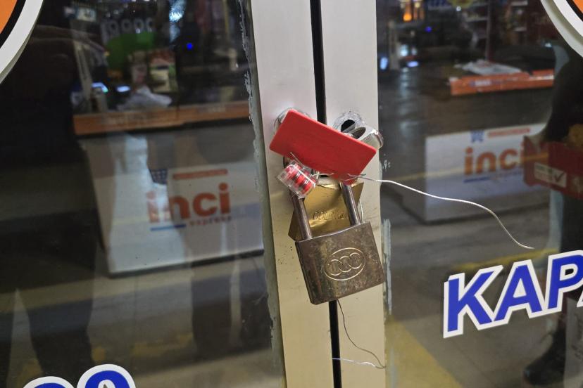 İpekyolu’nda Ruhsatsız İş Yerleri Mühürlendi