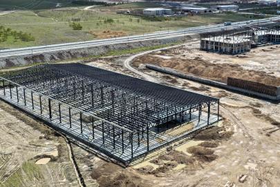 VAN'IN SEBZE VE MEYVE HALİ İNŞAATI HIZLA YÜKSELİYOR