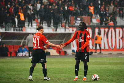Vanspor ligde kalmayı garantiledi