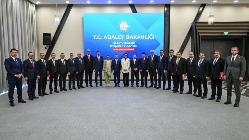 Ankara'da Van Zirvesi: Adalet Yatırımları Masaya Yatırıldı
