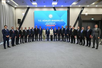 Ankara'da Van Zirvesi: Adalet Yatırımları Masaya Yatırıldı