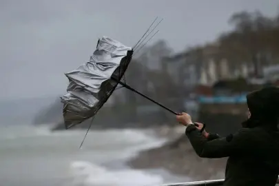 Meteorolojiden yağış ve rüzgâr uyarısı