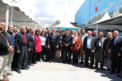 VAN 4. YEREL YAZARLAR KİTAP FUARI KAPILARINI AÇTI
