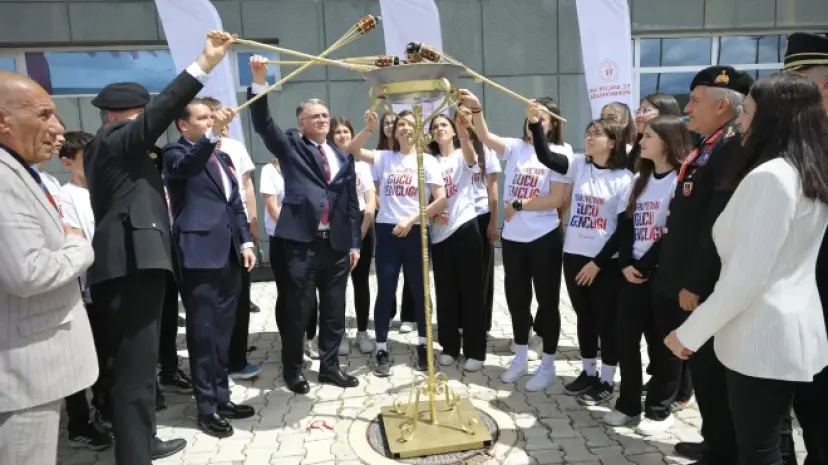 Van'da 19 Mayıs coşkusu çeşitli etkinliklerle kutlandı