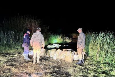 Van'da kacak inci kefali avlayan 7 kişi suçüstü yakalandı
