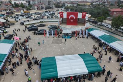 100 ADEM’İN EL EMEĞİ ÜRÜNLERİ VANLILARLA BULUŞTU