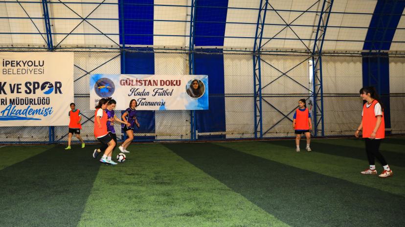 Gülistan Doku Futbol Turnuvasında Çeyrek Final Heyecanı