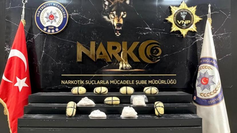 Van’da 10 kilo 260 gram metamfetamin ele geçirildi
