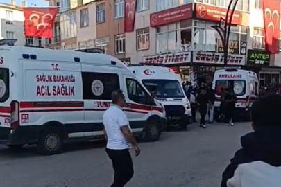 Van'da silahlı ve bıçaklı kavga: 5 yaralı