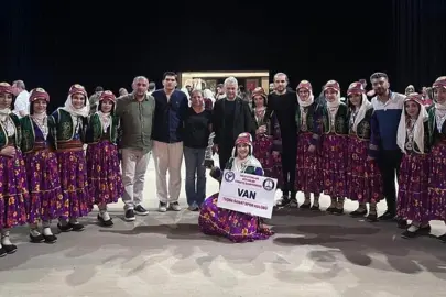 Vanlı kızlar Türkiye ikincisi oldu