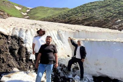 Bahçesaray'da Yayla Yolu Açılıyor