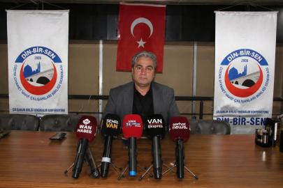 Din-Bir-Sen Van Şubesinden Çağrı! Camilere Sahip Çıkalım Gençlere ve Çocuklara Camileri Sevdirelim