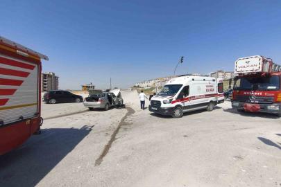 Edremit'te Trafik Kazası: 6 Yaralı