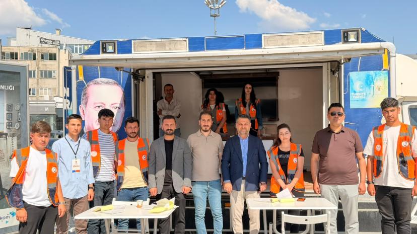 İpekyolu Gençlik Kolları Üye kayıt  Standına Yoğun İlgi
