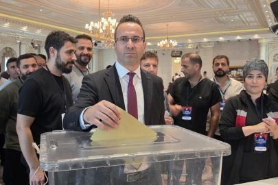 Sağlık-Sen Van Şube Başkanlığına Abdulcelil Aslan seçildi
