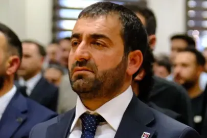 Şahin Aslan: Stat belirsizliği futbolcuları da bizi de zorluyor