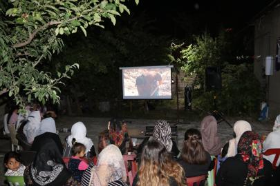 Şamiram Kadın Yaşam ve Dayanışma Merkezi’nden Kadınlara Açık Hava Film Gösterimi
