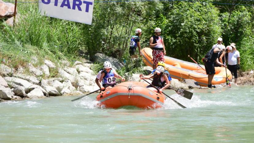 Türkiye Rafting Şampiyonası 3. ayak yarışları Van'da başladı