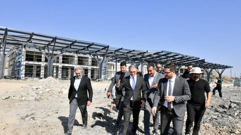VALİ VE BÜYÜKŞEHİR BELEDİYE BAŞKAN VEKİLİ OZAN BALCI KENTTEKİ  YATIRIMLARI İNCELEDİ