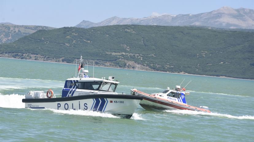 Van Gölü’nde inci kefaline sıkı koruma