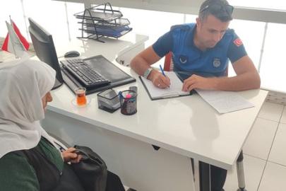 Van'da Kayıp Çanta Sahibine Teslim Edildi