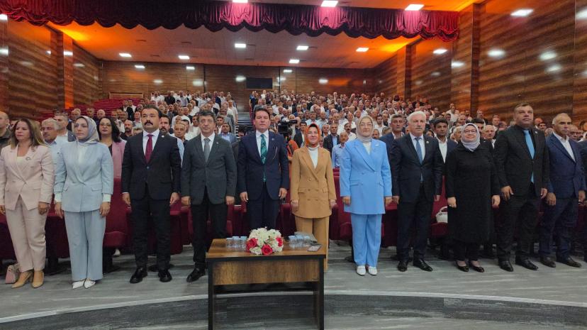 Van’da 'Muhtarlar Akademisi' başladı