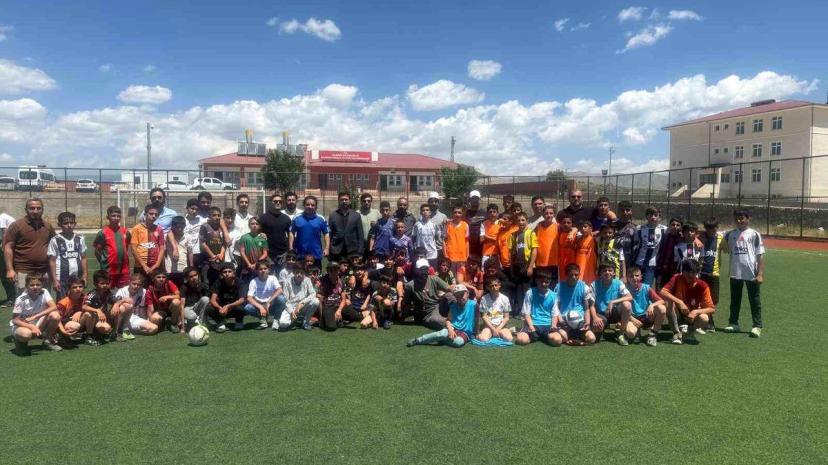 Van'da Yaz Kur'an Kursları Futbol Turnuvası Başladı