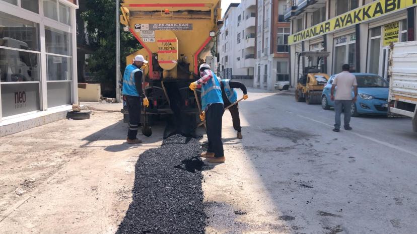 Yol ve Kaldırım Çalışmaları "Seferberlik" Ruhu İle Sürüyor