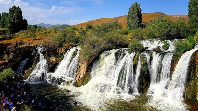 Piknikteki acı olay: 4 yaşındaki çocuk suya düşerek hayatını kaybetti