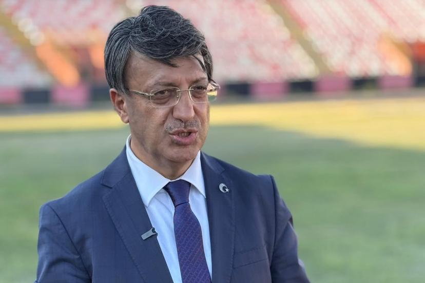 Türkmenoğlu: “Van Şehir Stadı’nı Türkiye Yüzyılı’na yakışır hale getiriyoruz”