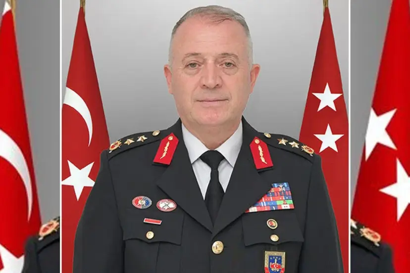 Van Jandarma Asayiş Kolordu Komutanlığı'na Yusuf Kenan Topçu atandı