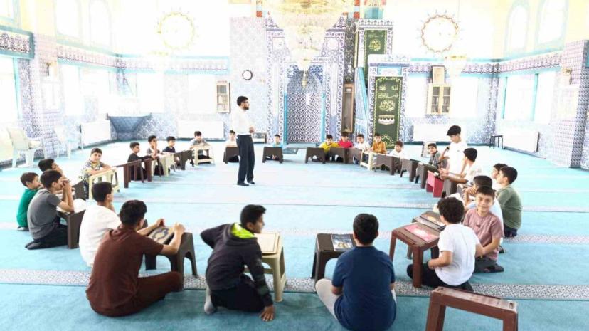 Van'da Yaz Kuran Kursunda Bağımlılık Semineri