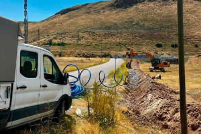 VASKİ'DEN MURADİYE KANDAHAR MAHALLESİ’NE 2 BİN 500 METRELİK İÇME SUYU HATTI