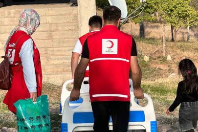Kızılay'dan, Havin Acar'a elektrikli medikal yatağı